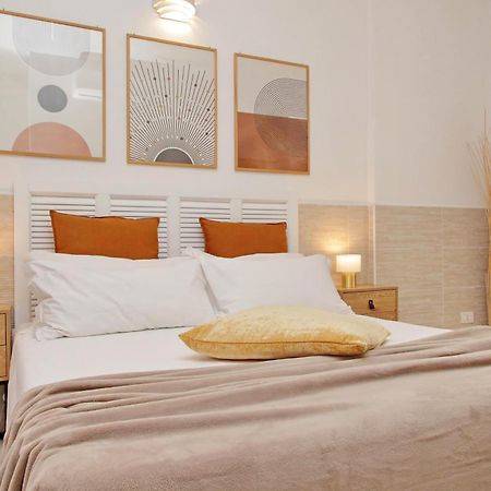 Opera Inn Suites - Rooms And Apartments Roma Exterior foto